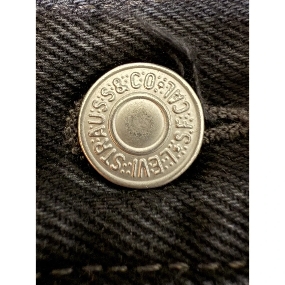 Levi's Premium Women 501 '81 Tapered Leg High Rise Button Fly Jeans Black  24X31
